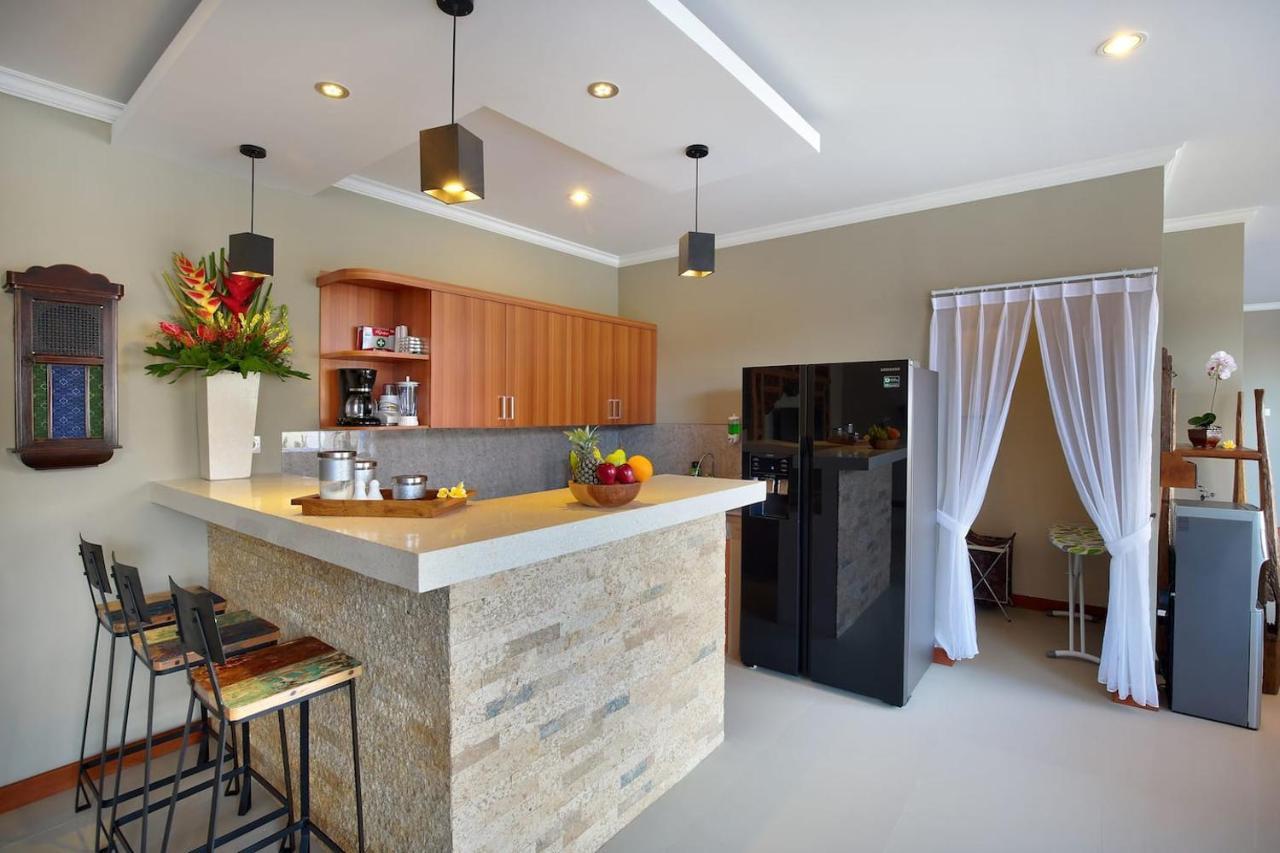 Kae Villa Anggrek Seminyak Exterior foto
