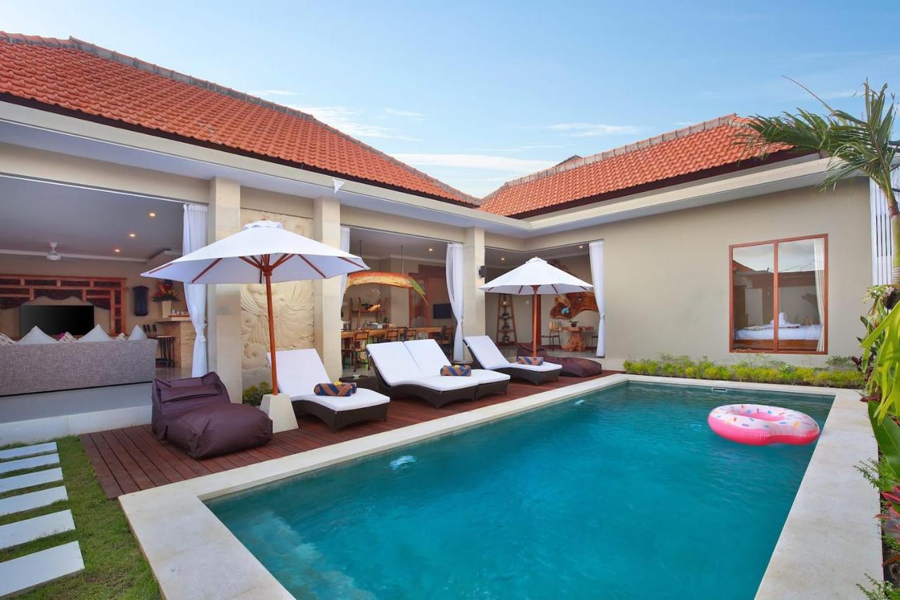 Kae Villa Anggrek Seminyak Exterior foto